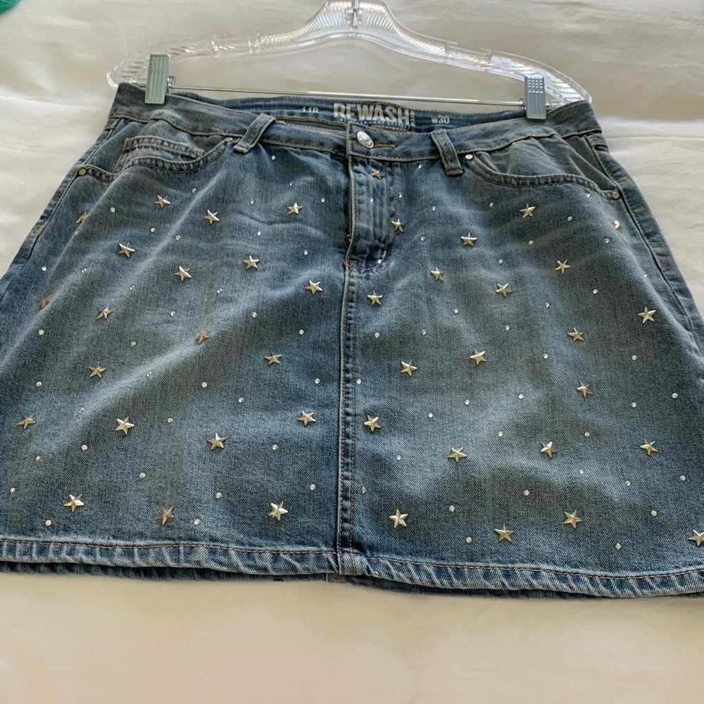 Ladies denim skirt